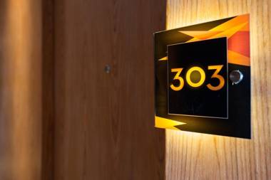 Yellow Star Ambarukmo Hotel