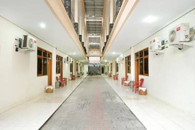 RedDoorz Plus @ Jalan Parangtritis 2