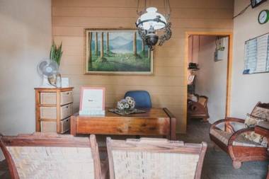 RedDoorz near Plaza Ambarukmo