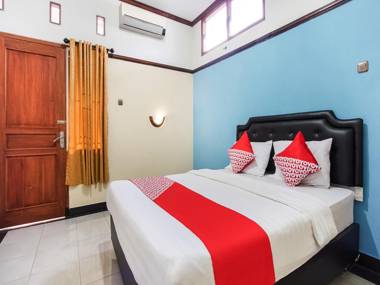 OYO 3892 Athaya Guesthouse Syariah