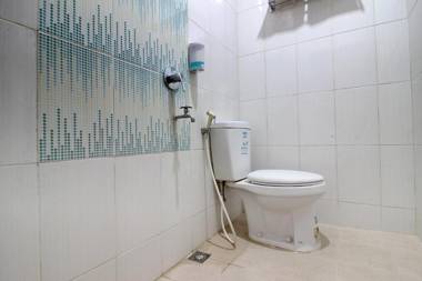 RedDoorz Plus Syariah near Lempuyangan Station 3