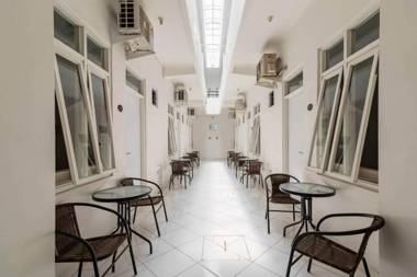 RedDoorz Syariah @ Wisma Arya 2