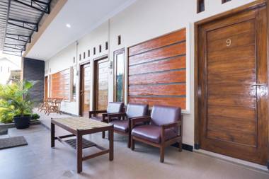 OYO 1226 Al Abror Homestay