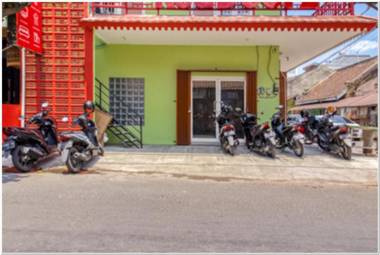 RedDoorz near Ramai Mall Malioboro