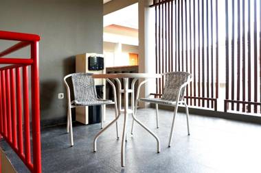 OYO 1369 Griya Damai Syariah