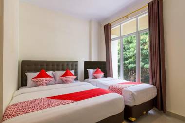 Vaccinated Staff-OYO 1431 Travel-inn