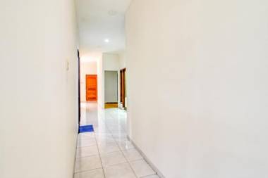 RedDoorz Hostel near Terminal Condongcatur Jogja