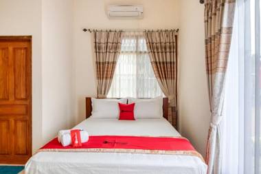 RedDoorz near Universitas Gajah Mada