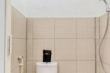 RedDoorz Syariah near Wijilan 2 Yogyakarta