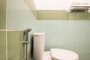 OYO 2394 Hotel Brosta