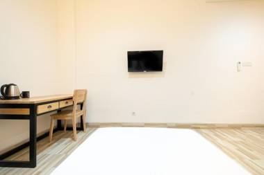 OYO Life 2801 SARI PANGURIPAN