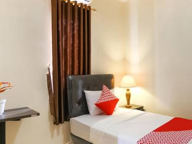 OYO 90186 Grand Aster