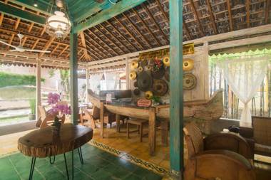 Kampung Lawasan Heritage Cottage