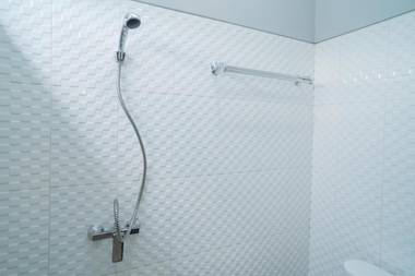 RedDoorz near Sindu Kusuma Edupark 3