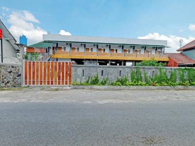 OYO 90325 Pondok Dnayu Syariah