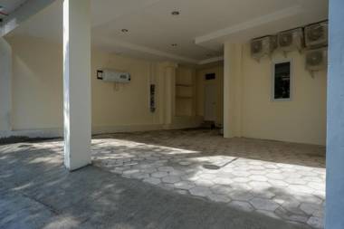 RedDoorz near Ambarrukmo Plaza Mall