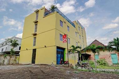 OYO 90636 Happy Syariah