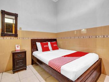 OYO 90695 Srikandi Nologaten