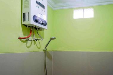 RedDoorz near Institut Pertanian Yogyakarta