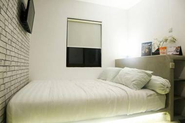 DPARAGON KUSUMANEGARA