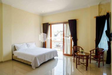 Ratmono House Syariah Yogya RedPartner