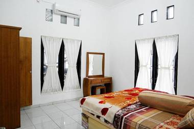 Grand Purwomartani Homestay Jogja