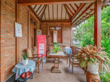 OYO Homes 90987 Desa Wisata Gabugan Syariah