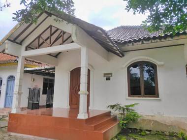 OYO Homes 91098 Desa Wisata Tanjung Syariah