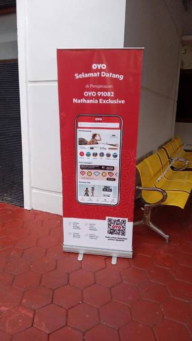OYO 91082 Nathania Exclusive