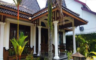 Griya Joglo Kaliurang - Small House