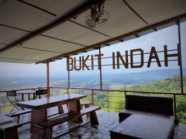 Bukit Indah Hotel