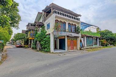 SPOT ON 91540 Ukuh Guesthouse