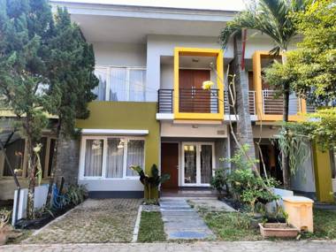 Helena Homestay Jogja