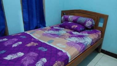 ADZRIEL HOMESTAY SYARIAH