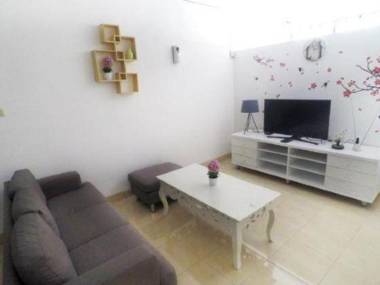 Simply Homy Guest House Gembiraloka