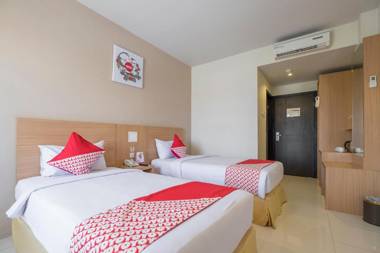 Collection O 1279 Hotel Grand Celino Makassar