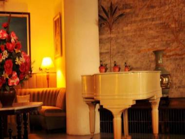 Losari Beach Hotel Makassar