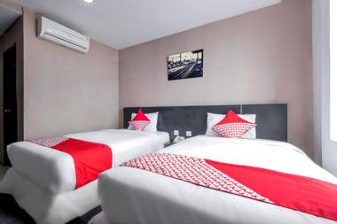 Collection O 472 Hotel Asyra