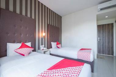 OYO 466 Gahara Hotel