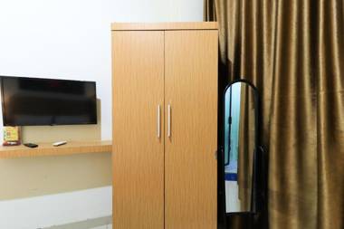 Labuana Homestay & Cafe Garden