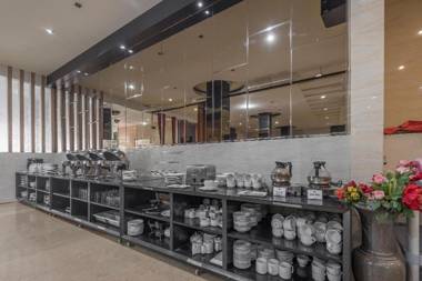 OYO 1081 Allson City Hotel Makassar