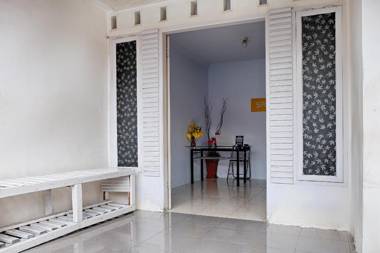 SPOT ON 2847 Anggrek Homestay Syariah