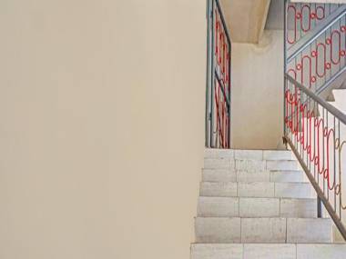 RedDoorz At Losari Area 3