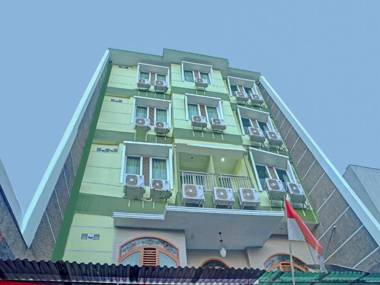 OYO 90583 Balqies Homestay Syariah