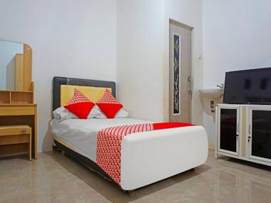 OYO 91375 Pondok Feby Makassar