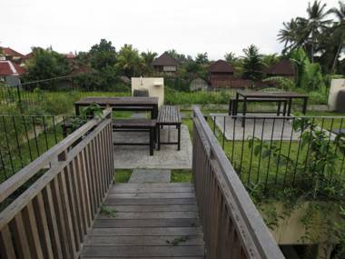 Anini Raka Resort & Spa