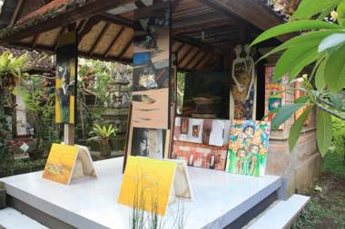 Santana Bali Home stay