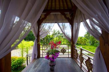 Baruna Sari Villa and Yoga Retreat