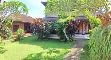 Sunarta House Homestay