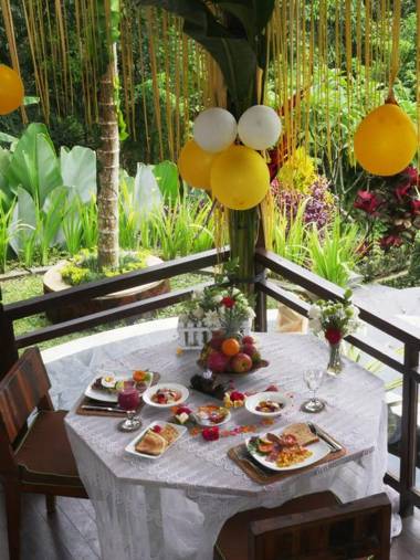 Kupu Kupu Private Villa